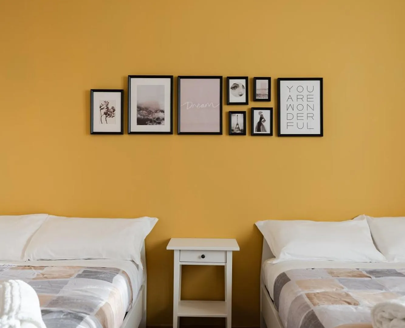 Milano Citta Vicino Metro Apartment Italy
